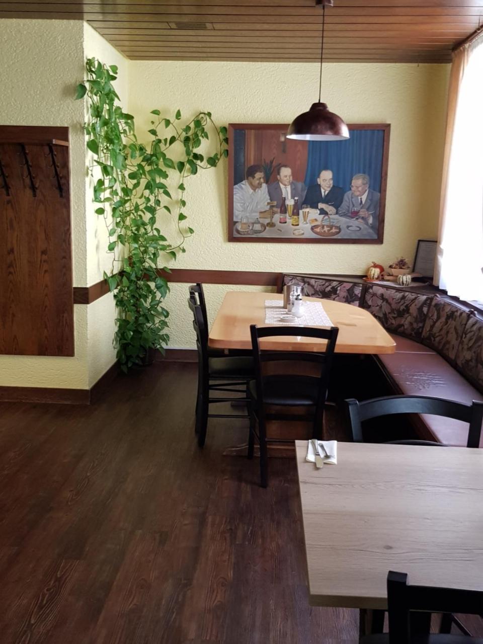 Hotel Alte Krone Τούμπινγκεν Εξωτερικό φωτογραφία